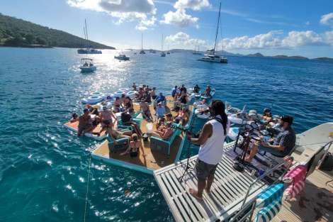 Review img # 54 of the yacht AEOLUS 77