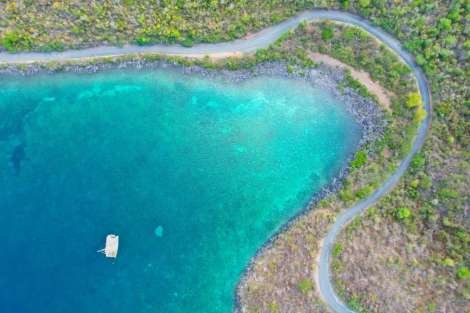 Review img # 63 of the yacht AEOLUS 77