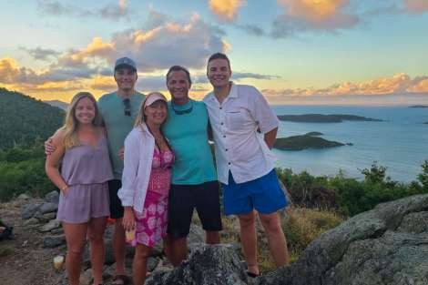 Review img # 76 of the yacht AEOLUS 77