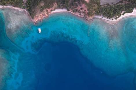 Review img # 33 of the yacht AEOLUS 77