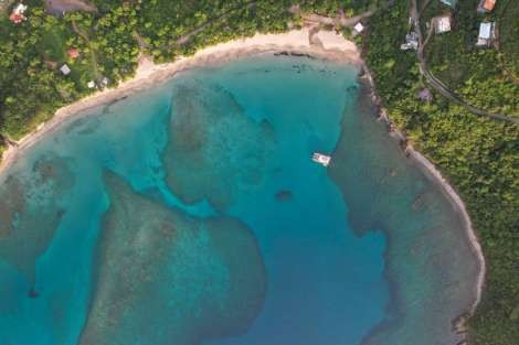 Review img # 28 of the yacht AEOLUS 77