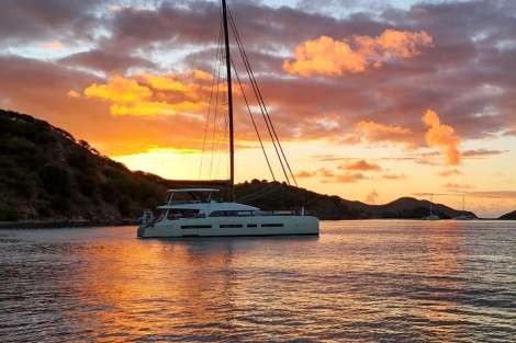 Review img # 6 of the yacht AEOLUS 77