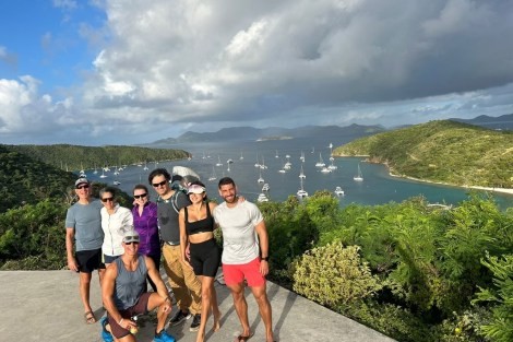 Review img # 19 of the yacht OHANA