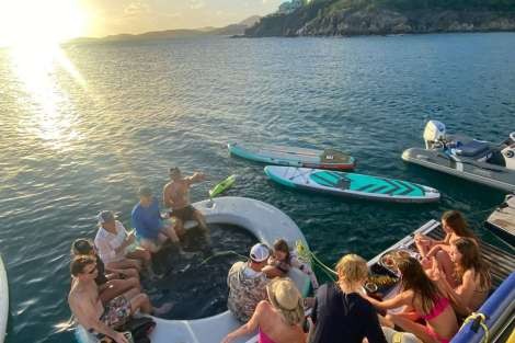 Review img # 30 of the yacht XANDROS