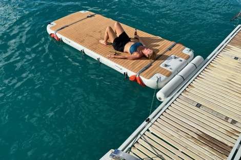 Review img # 24 of the yacht XANDROS